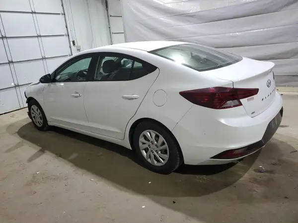 5NPD74LF2KH451702 2019 HYUNDAI ELANTRA - Image 2