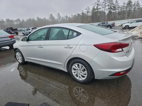 5NPD74LF2KH451814 2019 HYUNDAI ELANTRA - Image 2