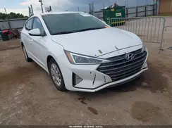 5NPD74LF2KH453059 2019 HYUNDAI ELANTRA
