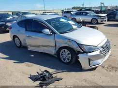5NPD74LF2KH456530 2019 HYUNDAI ELANTRA