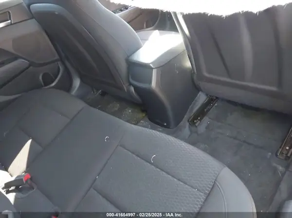 5NPD74LF2KH456530 2019 HYUNDAI ELANTRA - Image 8