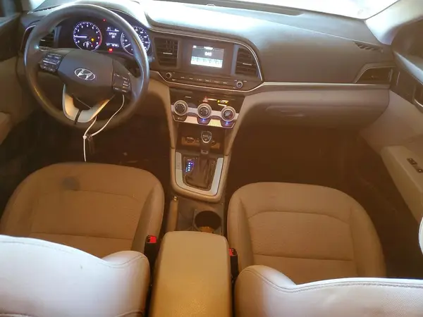 5NPD74LF2KH457922 2019 HYUNDAI ELANTRA - Image 8