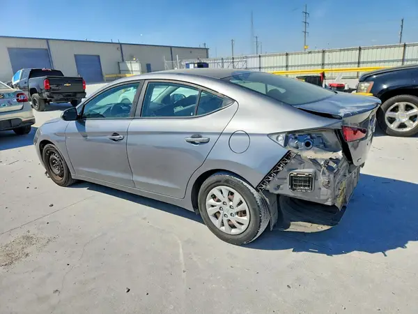 5NPD74LF2KH460769 2019 HYUNDAI ELANTRA - Image 2