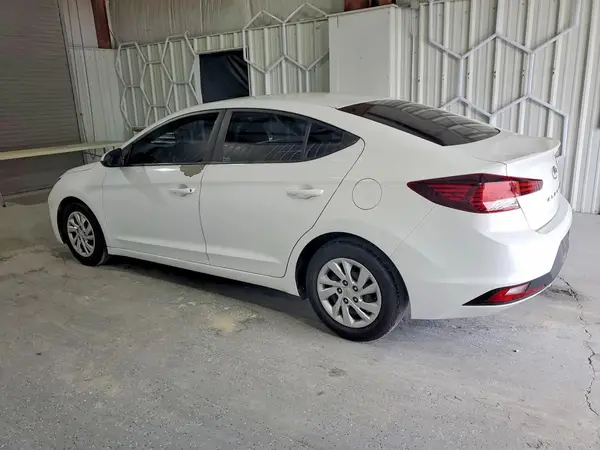 5NPD74LF2KH463798 2019 HYUNDAI ELANTRA - Image 2