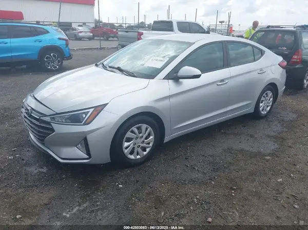 5NPD74LF2KH474221 2019 HYUNDAI ELANTRA - Image 2