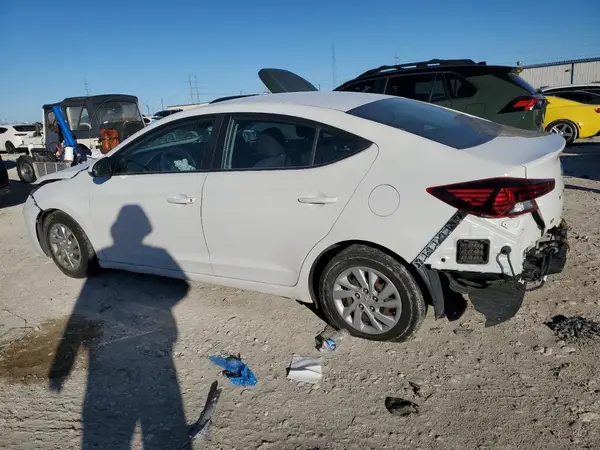 5NPD74LF2KH476356 2019 HYUNDAI ELANTRA - Image 2