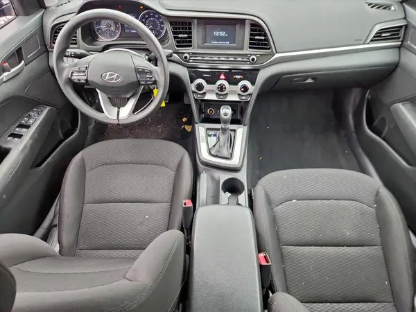 5NPD74LF2KH479208 2019 HYUNDAI ELANTRA - Image 8