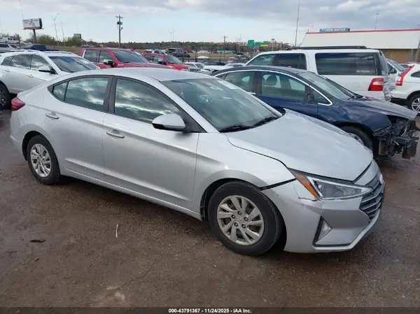 5NPD74LF2KH479421 2019 HYUNDAI ELANTRA - Image 1
