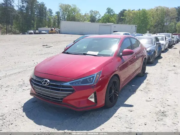 5NPD74LF2KH479757 2019 HYUNDAI ELANTRA - Image 2