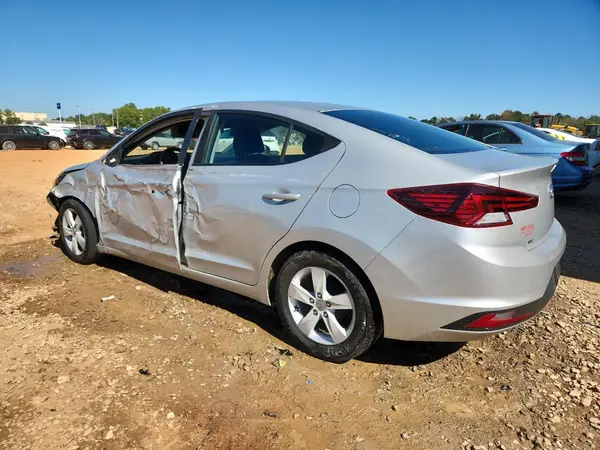 5NPD74LF2KH480620 2019 HYUNDAI ELANTRA - Image 2