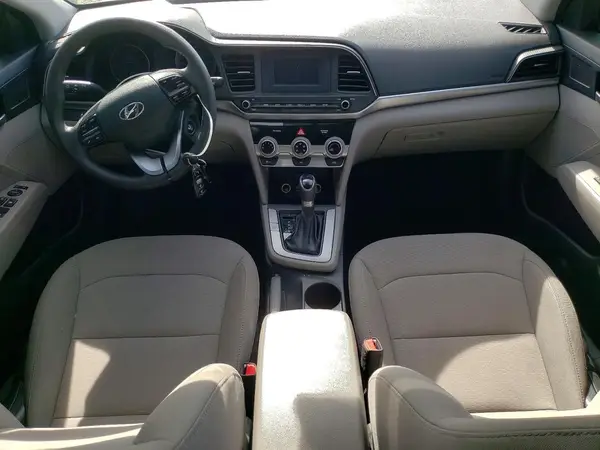 5NPD74LF2KH486627 2019 HYUNDAI ELANTRA - Image 8