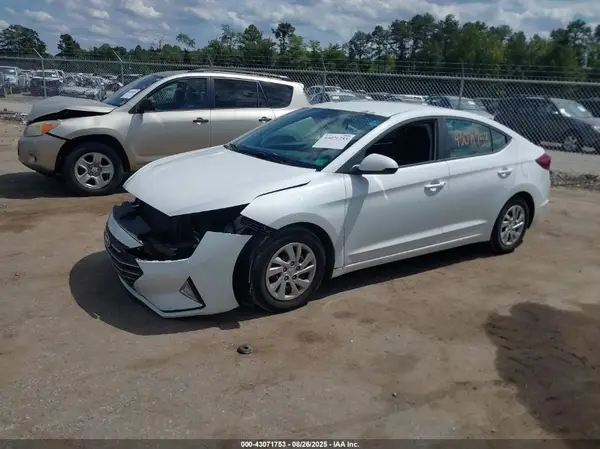 5NPD74LF2KH489480 2019 HYUNDAI ELANTRA - Image 2