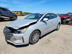 5NPD74LF2KH490466 2019 HYUNDAI ELANTRA