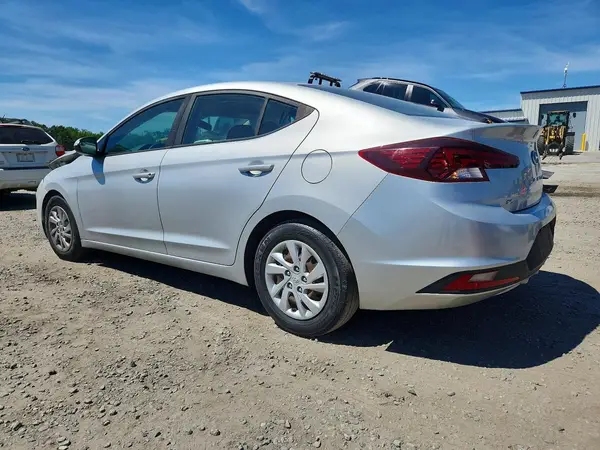 5NPD74LF2KH490466 2019 HYUNDAI ELANTRA - Image 2