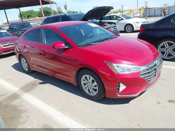 5NPD74LF2KH492542 2019 HYUNDAI ELANTRA - Image 1