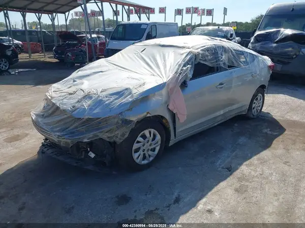 5NPD74LF2KH494808 2019 HYUNDAI ELANTRA - Image 2