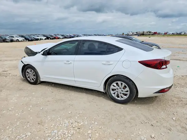 5NPD74LF2KH495733 2019 HYUNDAI ELANTRA - Image 2