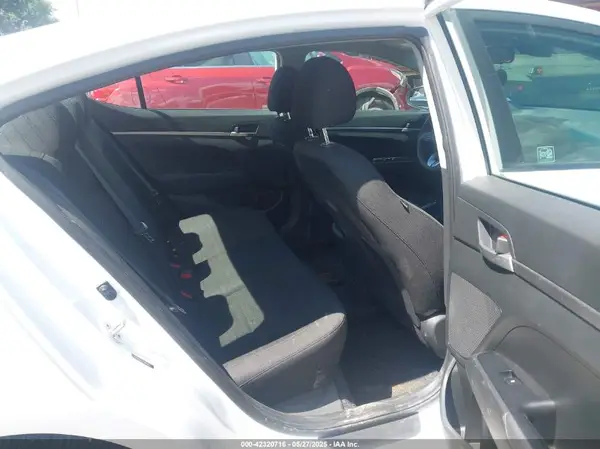 5NPD74LF2LH499654 2020 HYUNDAI ELANTRA - Image 8
