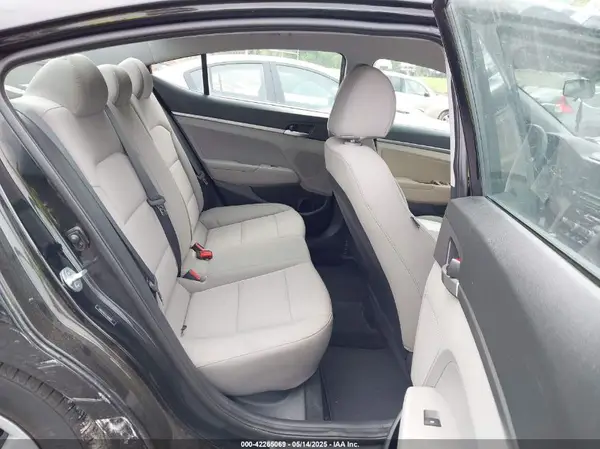 5NPD74LF2LH510135 2020 HYUNDAI ELANTRA - Image 8