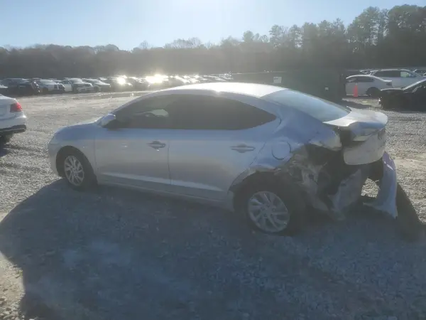 5NPD74LF2LH527405 2020 HYUNDAI ELANTRA - Image 2