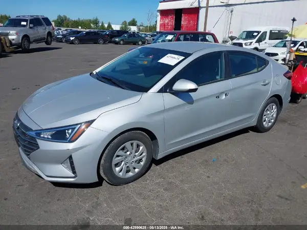 5NPD74LF2LH528358 2020 HYUNDAI ELANTRA - Image 2