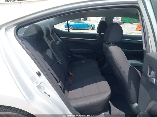 5NPD74LF2LH529946 2020 HYUNDAI ELANTRA - Image 8
