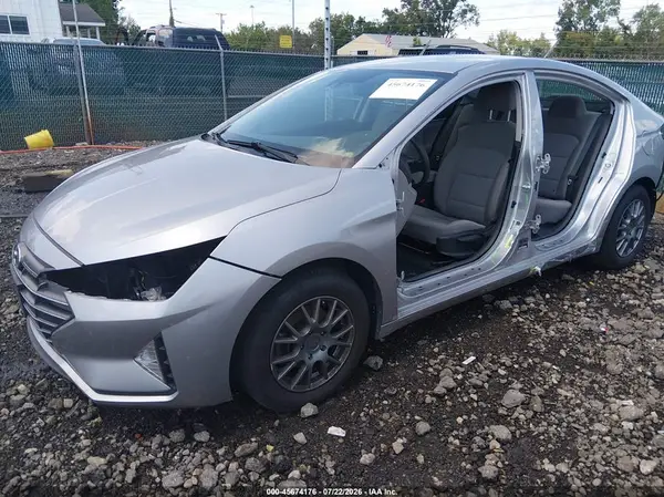 5NPD74LF2LH553471 2020 HYUNDAI ELANTRA - Image 2