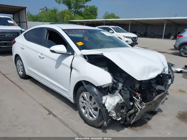 5NPD74LF2LH562915 2020 HYUNDAI ELANTRA - Image 1