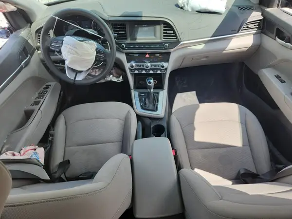 5NPD74LF2LH563658 2020 HYUNDAI ELANTRA - Image 8