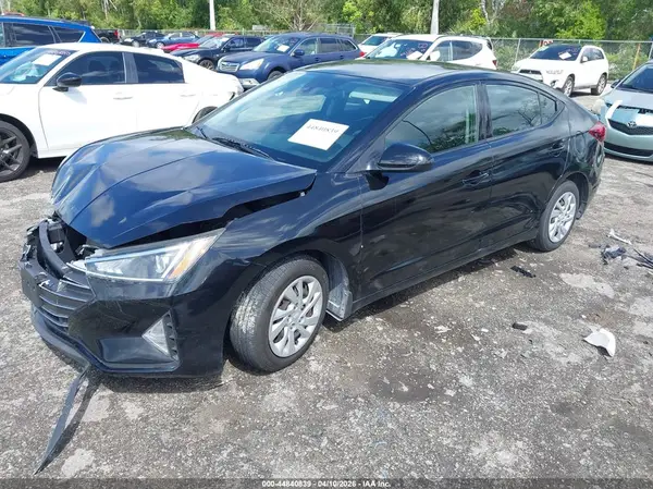 5NPD74LF2LH563675 2020 HYUNDAI ELANTRA - Image 2