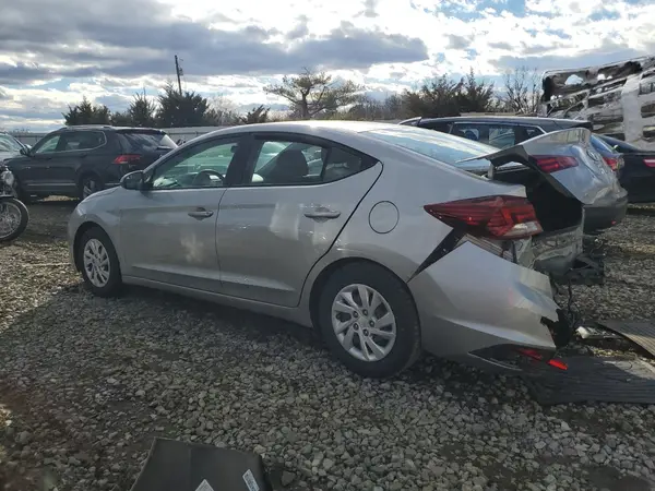 5NPD74LF2LH589967 2020 HYUNDAI ELANTRA - Image 2