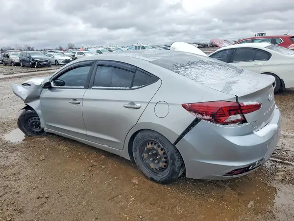 5NPD74LF2LH590259 2020 HYUNDAI ELANTRA - Image 2
