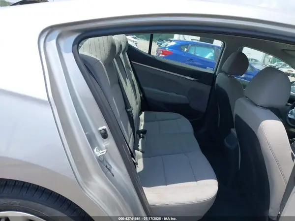 5NPD74LF2LH599253 2020 HYUNDAI ELANTRA - Image 8
