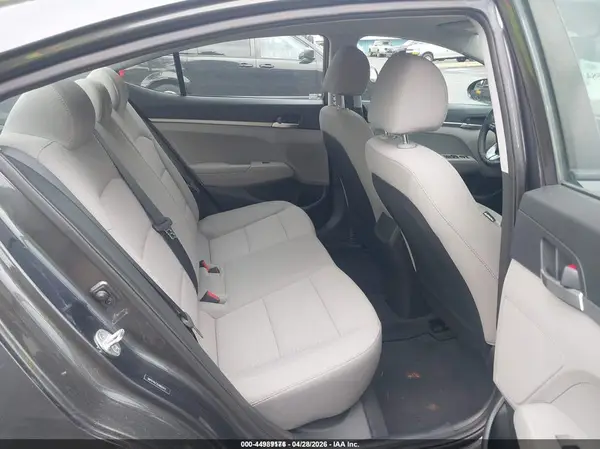 5NPD74LF2LH602412 2020 HYUNDAI ELANTRA - Image 8
