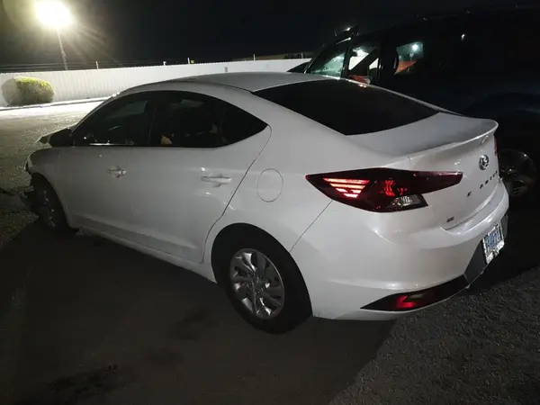 5NPD74LF2LH604855 2020 HYUNDAI ELANTRA - Image 2