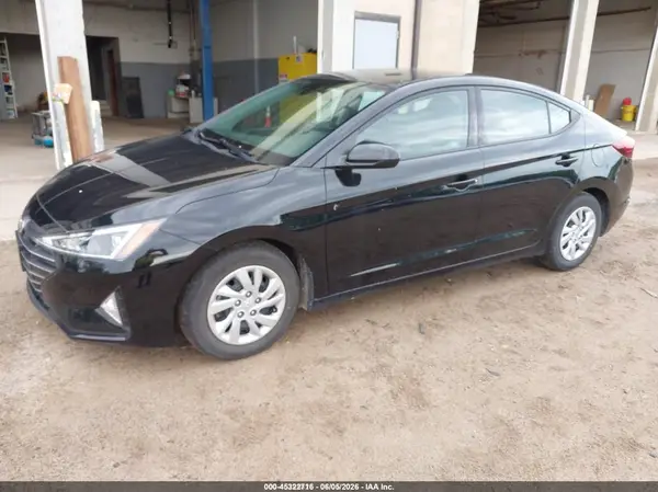 5NPD74LF2LH606427 2020 HYUNDAI ELANTRA - Image 2