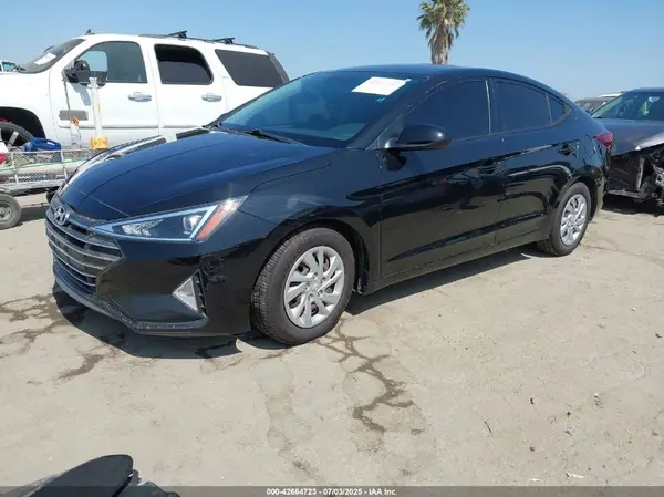 5NPD74LF2LH609490 2020 HYUNDAI ELANTRA - Image 2