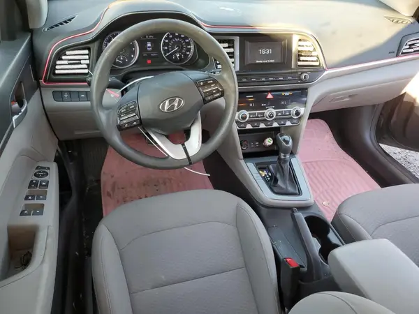 5NPD74LF2LH610588 2020 HYUNDAI ELANTRA - Image 8