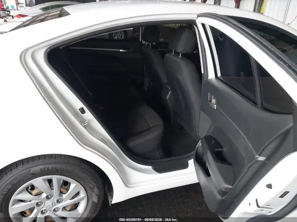 5NPD74LF2LH610817 2020 HYUNDAI ELANTRA - Image 8