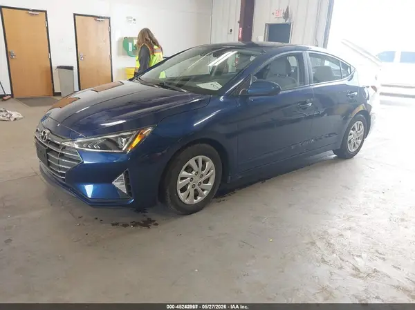 5NPD74LF2LH610896 2020 HYUNDAI ELANTRA - Image 2