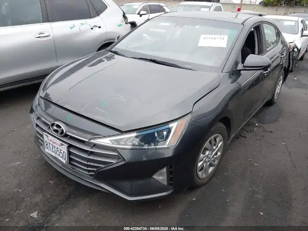 5NPD74LF2LH611935 2020 HYUNDAI ELANTRA - Image 2