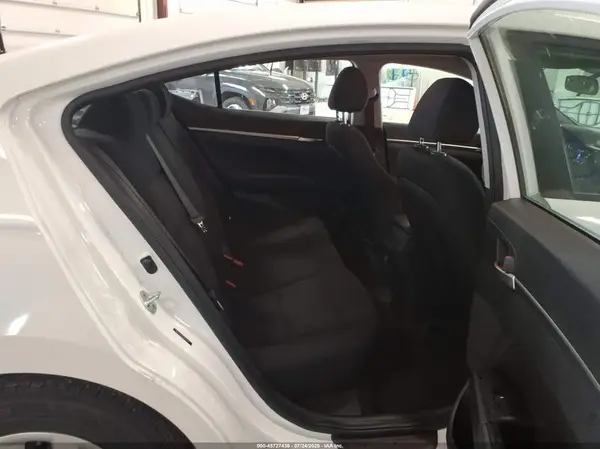5NPD74LF2LH613782 2020 HYUNDAI ELANTRA - Image 8
