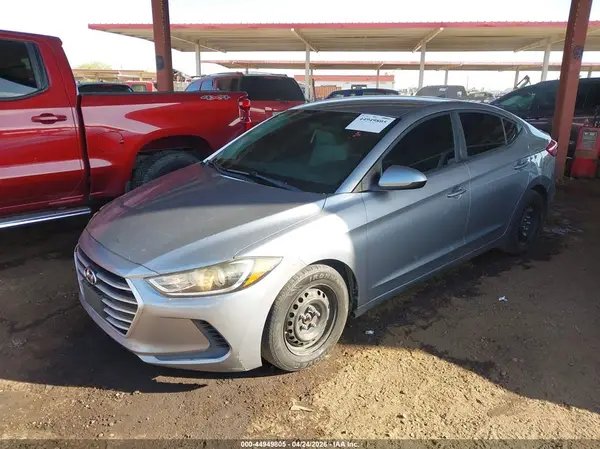 5NPD74LF3HH051611 2017 HYUNDAI ELANTRA - Image 2