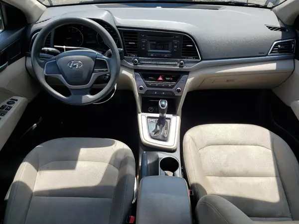 5NPD74LF3HH060504 2017 HYUNDAI ELANTRA - Image 8
