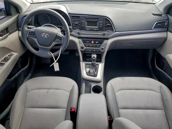 5NPD74LF3HH068960 2017 HYUNDAI ELANTRA - Image 8