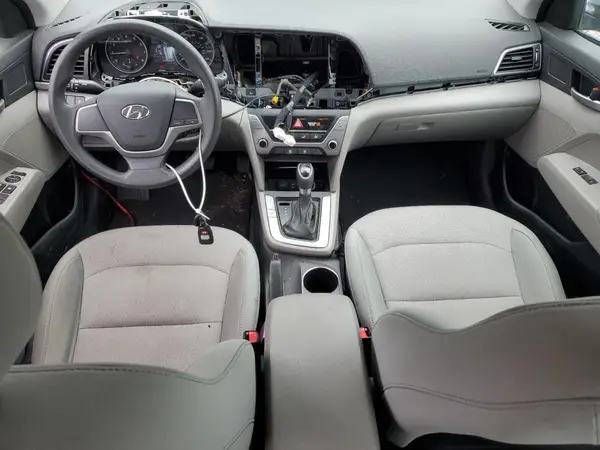 5NPD74LF3HH076010 2017 HYUNDAI ELANTRA - Image 8