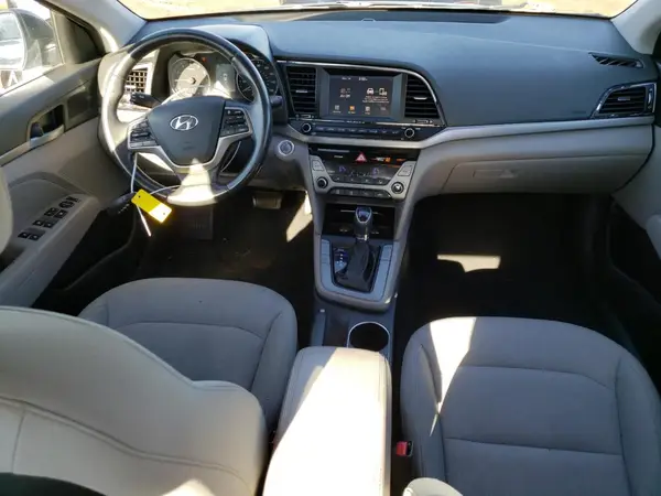 5NPD74LF3HH080302 2017 HYUNDAI ELANTRA - Image 8