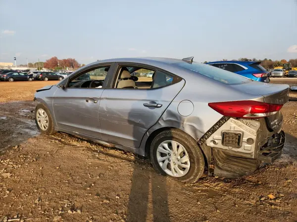 5NPD74LF3HH083376 2017 HYUNDAI ELANTRA - Image 2