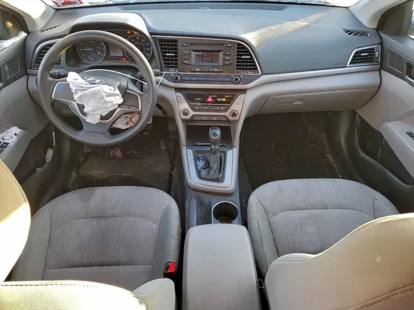 5NPD74LF3HH088996 2017 HYUNDAI ELANTRA - Image 8