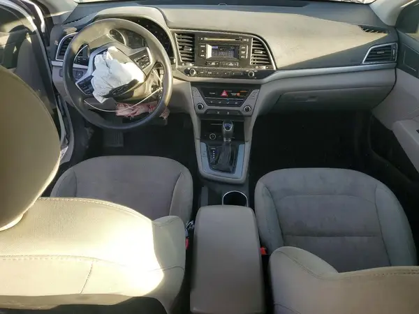 5NPD74LF3HH091722 2017 HYUNDAI ELANTRA - Image 8